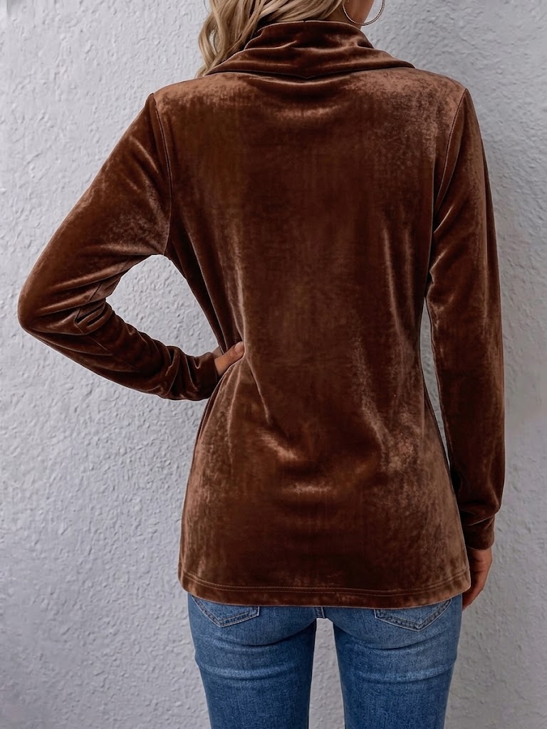 Willemijn | Lange vintage jas met reverskraag en knoopdetails